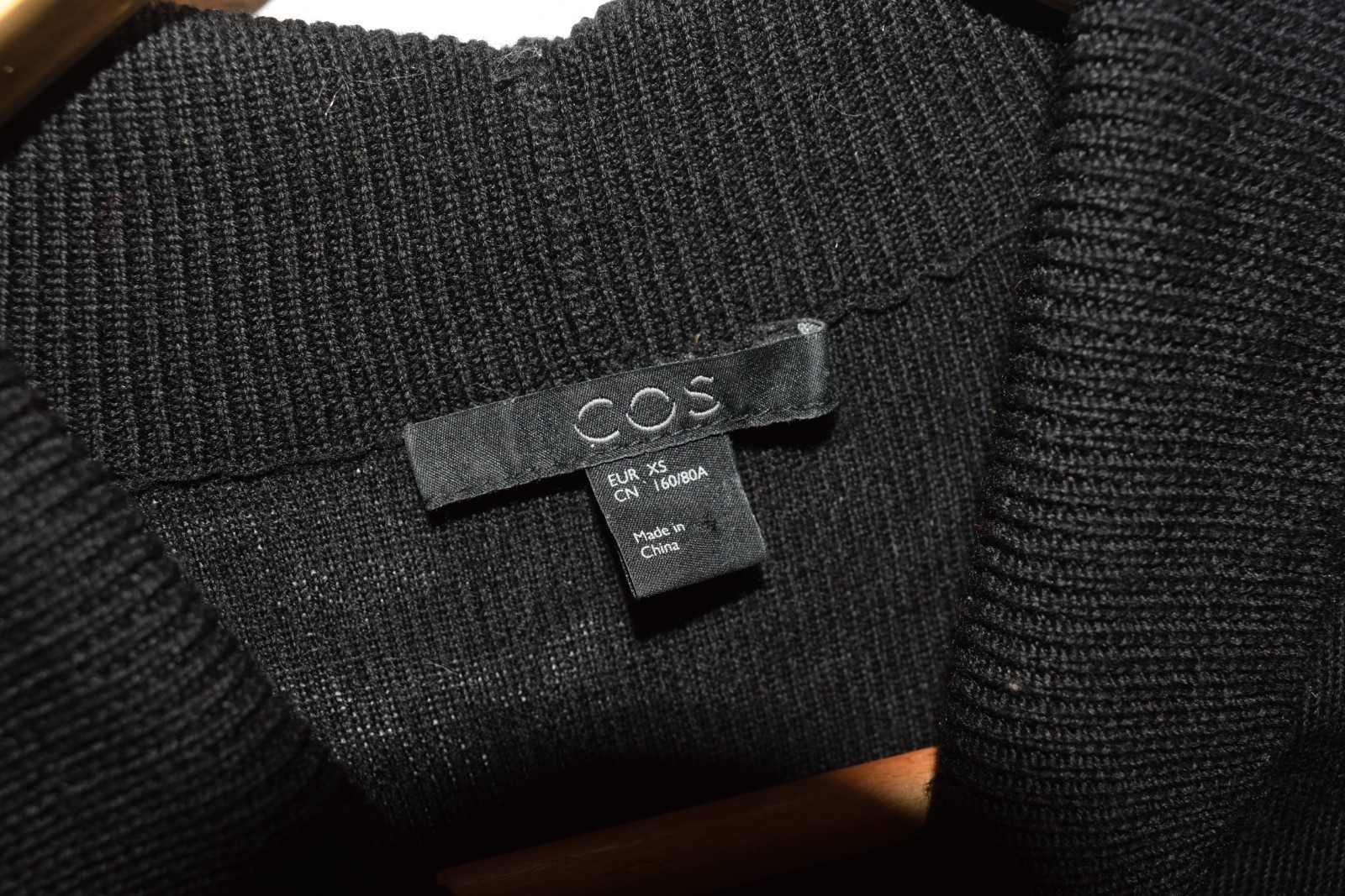 COS 100% Wool Black Mock Neck Collar Knit Sweater - Size XS Description image 4