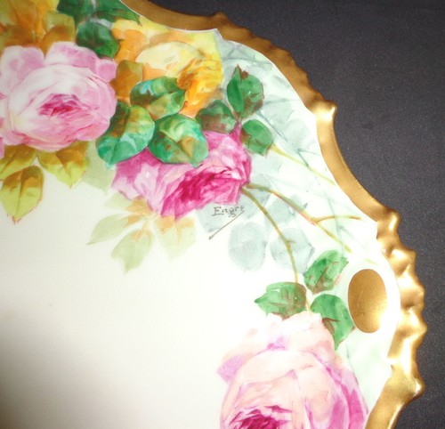 LIMOGES PLATE ROSES GOLD HAND PAINTED SIGNED COIFFE FRANCE ANTIQUE PORCELAIN - Picture 3 of 5