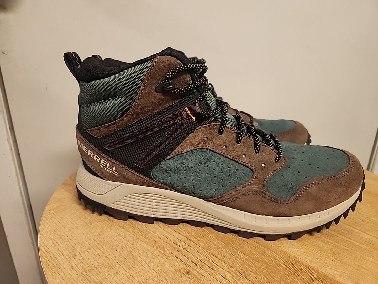 Taglia 12 MERRELL Scarpone da Escursionismo Uomo Wildwood Mid Impermeabile Foresta (J068031)