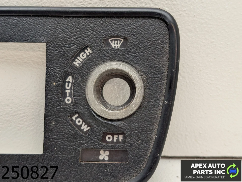 OEM 1985 Jaguar XJS 4.2L A/C AC Climate Temperature Control Panel - Image 3 of 4
