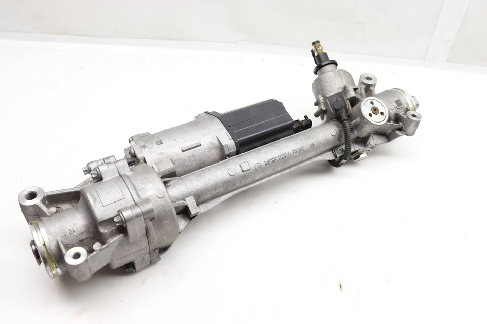 Mercedes-Benz C63 AMG 2016-2021 4,0 L - Bastidor de dirección asistida / engranaje 2054608702 Foto 4 de 4