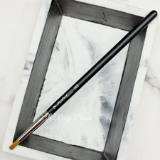 MAC 209s Eye Liner Brush Discontinued New in Sleeve