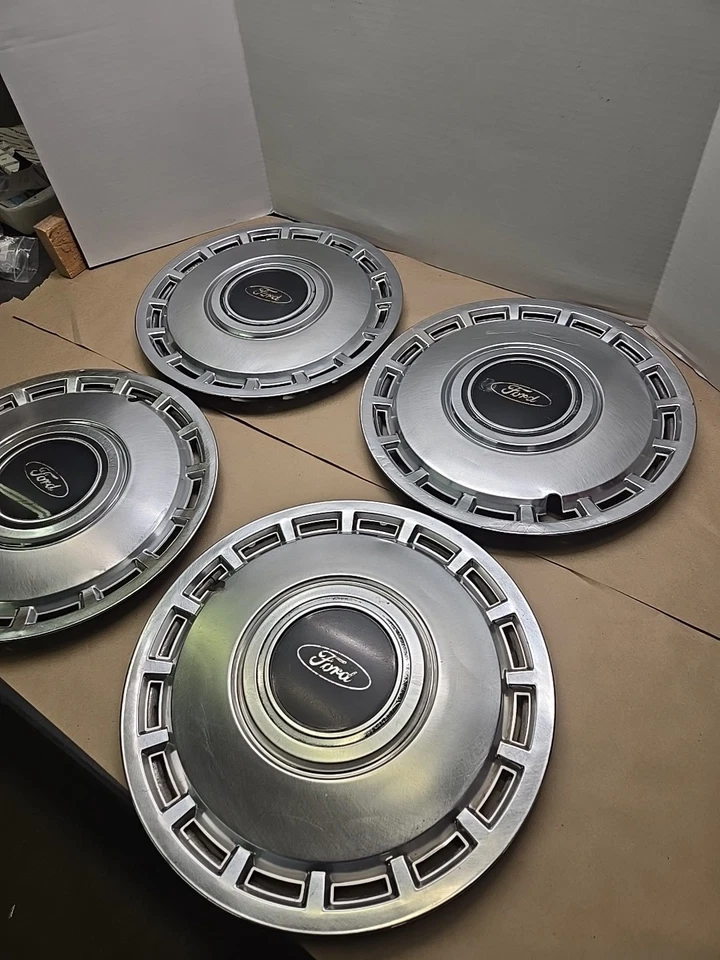 Ford Tempo: 1984, 1985, 1986, 1987, juego de 4 tapacubos de fábrica de 13 pulgadas originales  Foto 3 de 4