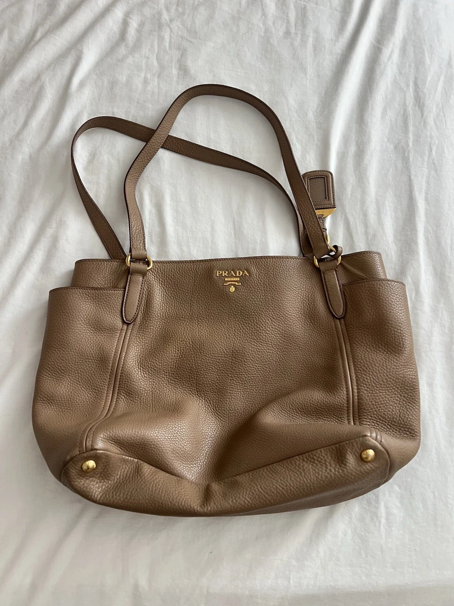 25+ PRADA Vitello Shoulder Bag Medium Bags & Handbags for Women