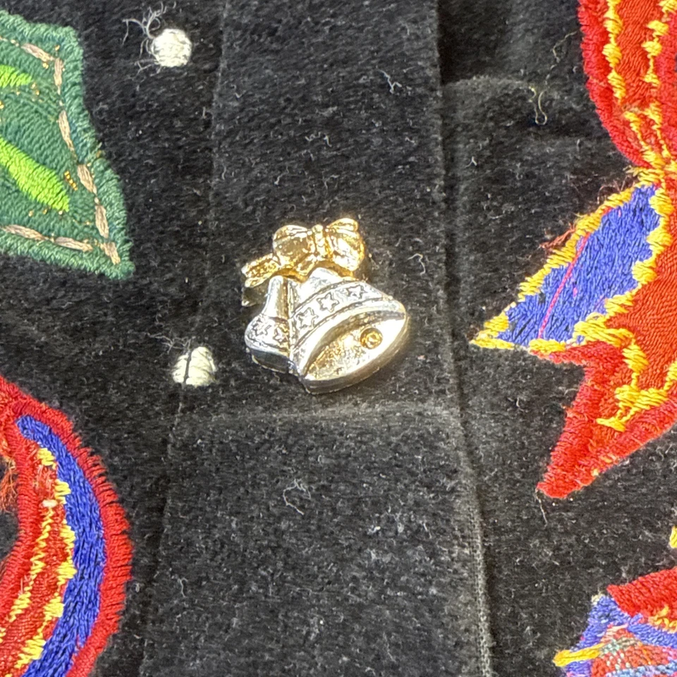 Vintage Embroidered Christmas Vest CARRIE ALLEN Medium Stocking Angel Holly Star - Image 4 of 4