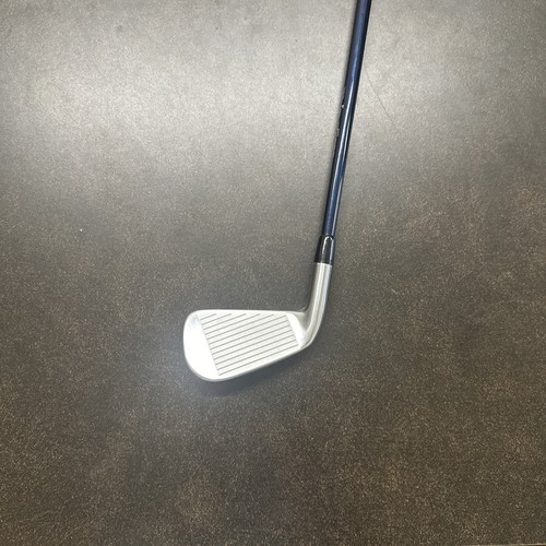 NEW 2023 Titleist T200 Utility 2 Iron w/ Upgraded Fujikura Ventus Blue HB 9X - Picture 5 of 7