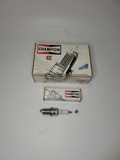 4x Champion OE058/T10 C7YCC Zündkerzen für Peugeot 205 II 1,6 405 I 1,9 Neu!!!