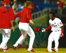 Odubel Herrera signed Philadelphia Phillies 8x10 photo autographed 