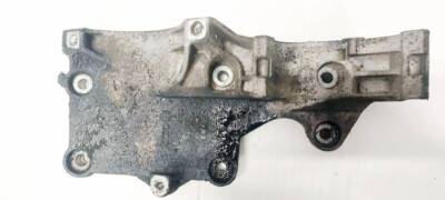 Volkswagen Passat 2005 Engine Mount Bracket and Gearbox Mount Brac #1806555-88
