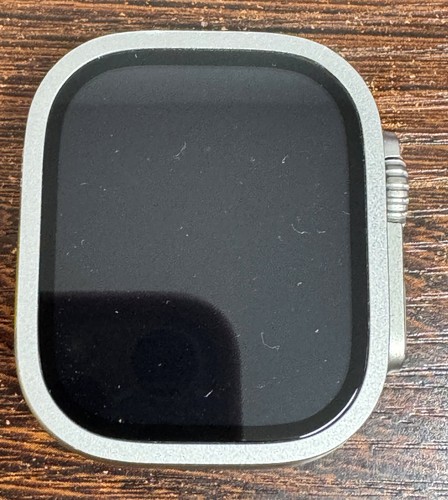 Apple Watch Ultra 49mm Boîtier Titane avec Boucle Alpine Verte, Medium - Occasion - Photo 7 sur 18