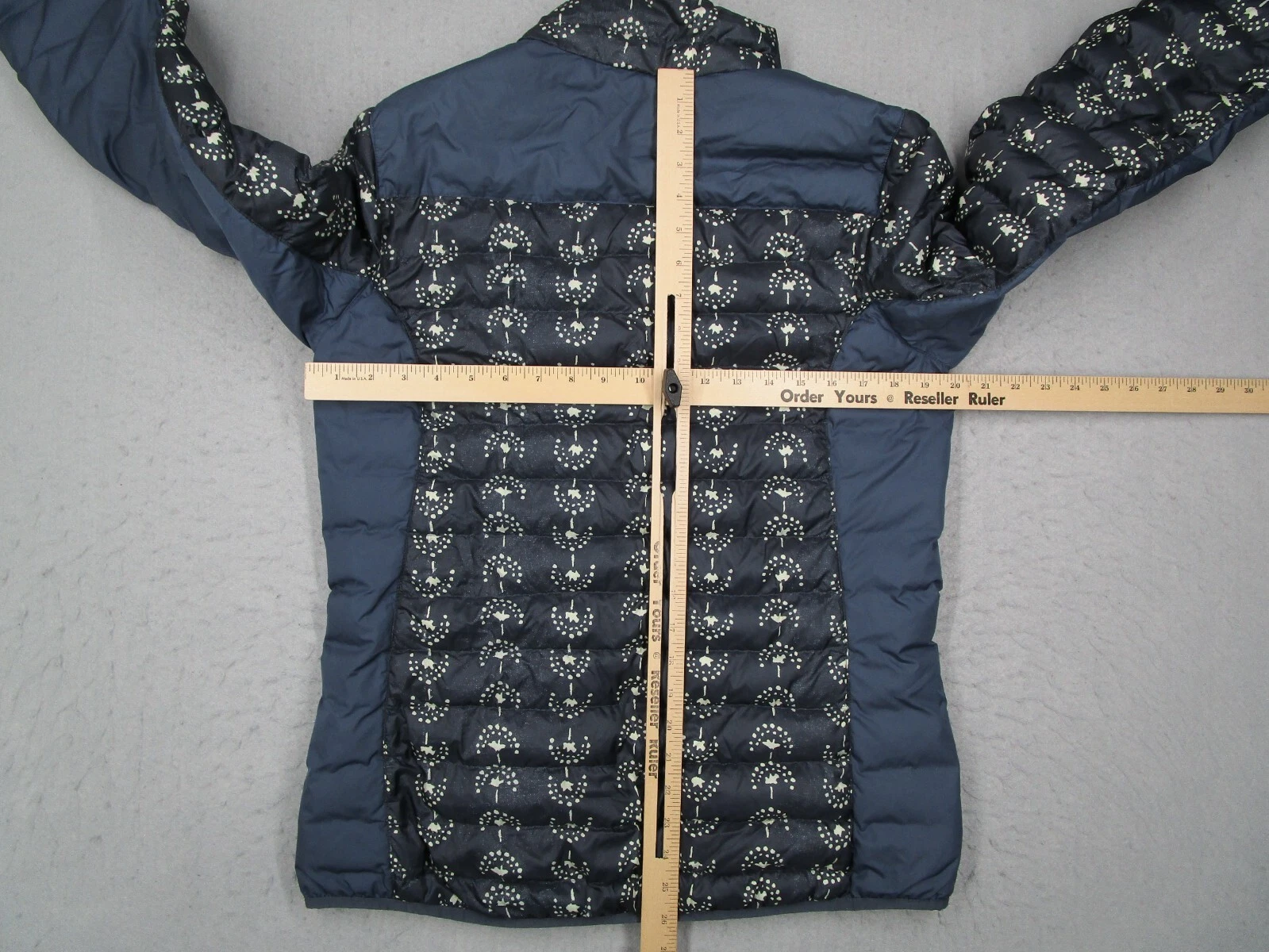 burton dhaka living lining puffer full zip gorpcore jacket