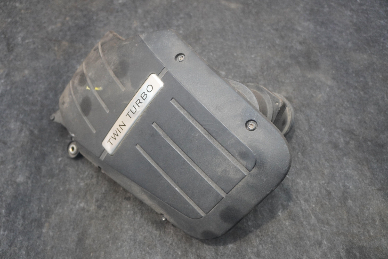 Left Air Cleaner Filter Box Intake Muffler 3W0129601G Bentley Continental GT 05