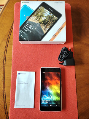 Microsoft Lumia 540 Dual Sim - 8GB - Black - White (Ohne Simlock) Smartphone