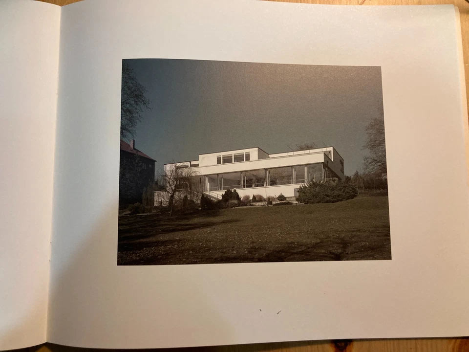 l.m.v.d.r. 1 thomas ruff, testo in tedesco e inglese - Immagine 3 di 3