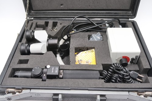READ Zeiss Model Number #HSO-10 Portable Slit Lamp In Original Case