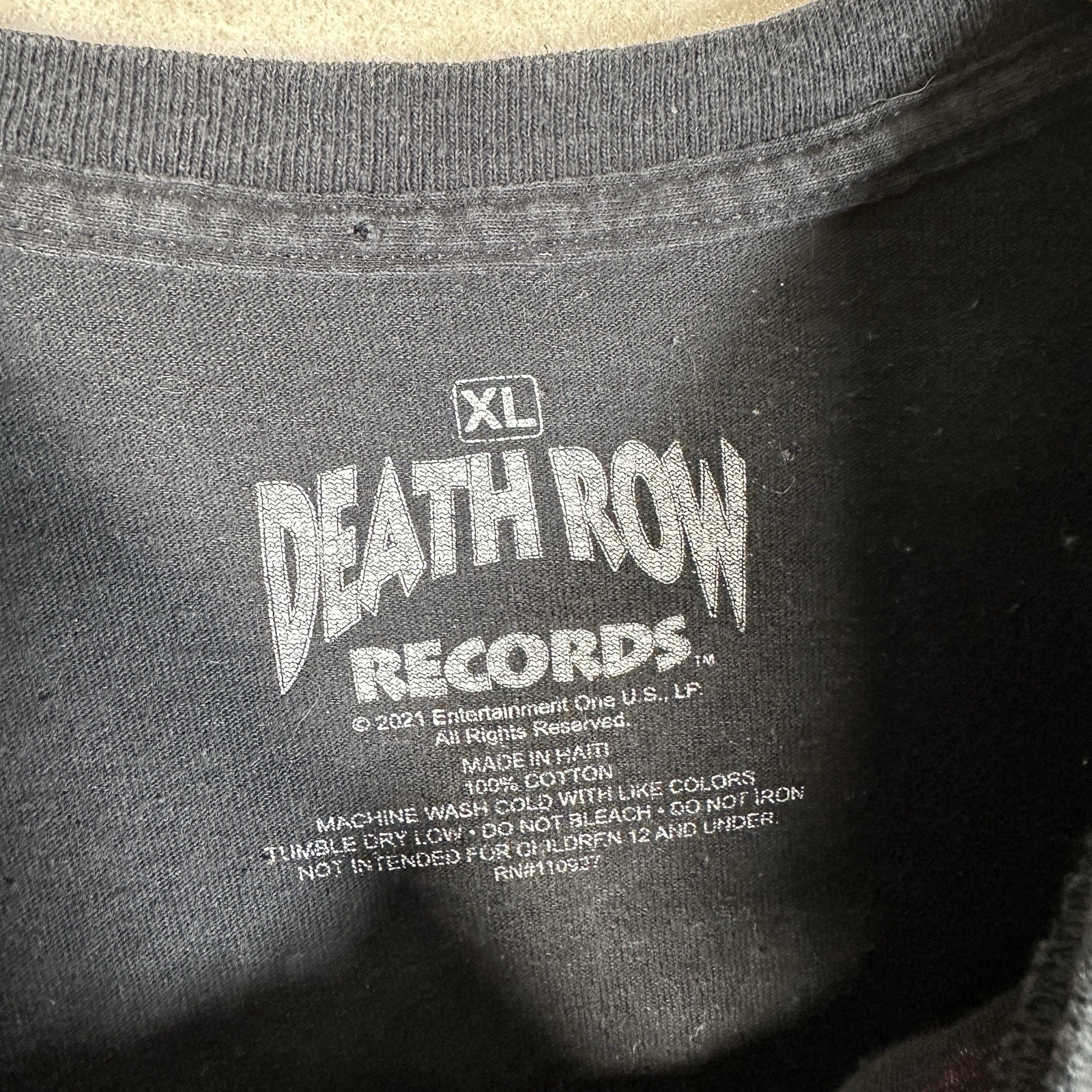 FILA T shirt uomo Death Row Records taglia XL nera manica corta rap hip hop sbiadita