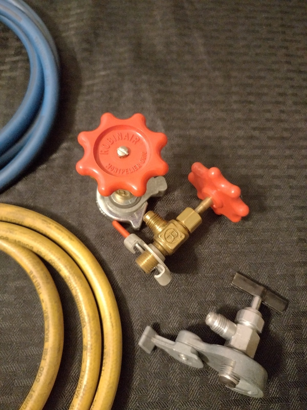 Yellow Jacket Hose Set, 60 in, 6", Robinair Valves, Guages,Automotive AC Service