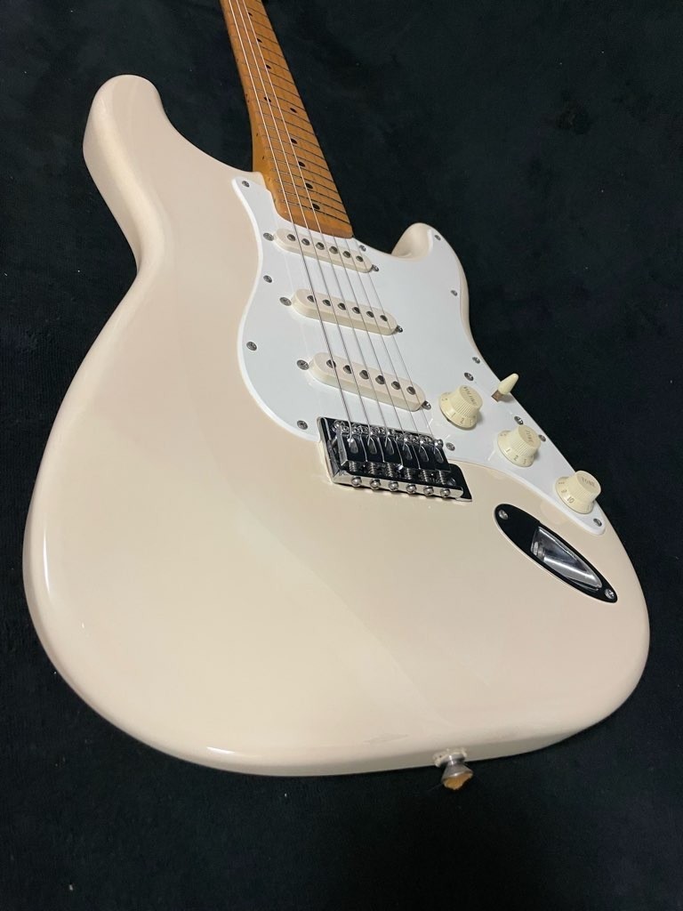 Fender Mexico squireシリーズ Stratocaster Fender Mexico Stratocaster Squier Series Electric Guitar