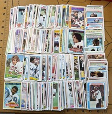 VTG 1970s/80s NFL Topps LOW-MID GRADE Football Trading Card Lot of 260+ Mixed