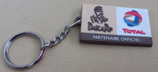 PORTE CLEFS  AUTOMOBILE  "RALLYE PARIS DAKAR / TOTAL PARTENAIRE OFFICIEL"