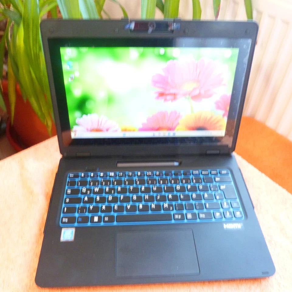 Terra PAD 360 11 Zoll TOUCH Spezial Convertible l Windows 11 Pro HDMI USBC USB3 - Bild 2 von 4