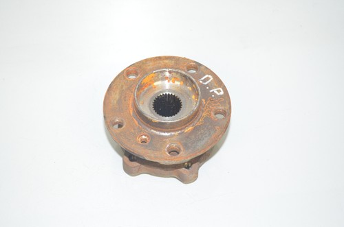 BMW E70 X5 xDrive 40d F16 E71 E72 Radnabe mit Lager vorne 6779735 6795959