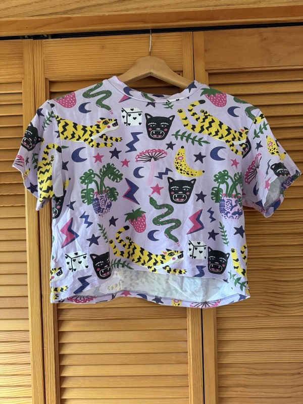 Nooworks Cropped Tee Women’s Size Small Discontinued Print Rare