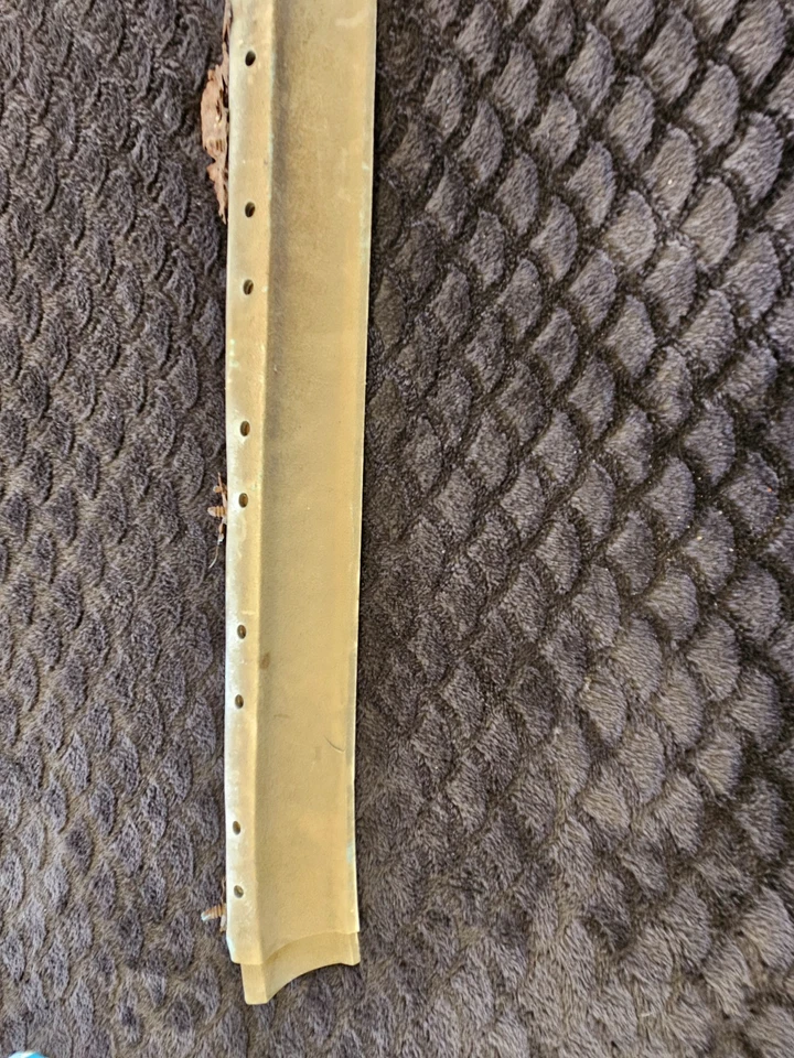 Dodge Challenger 1973 1974 parachoques trasero a carrocería panel de ajuste 3616149 Foto 2 de 4