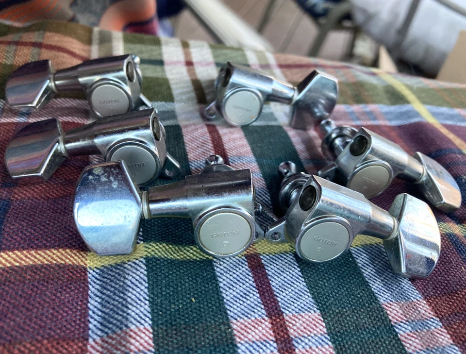 Chrome 1990s Gotoh Large Button 3x3 Guitar Tuners ~ MIJ, Japan - Image 2 of 4