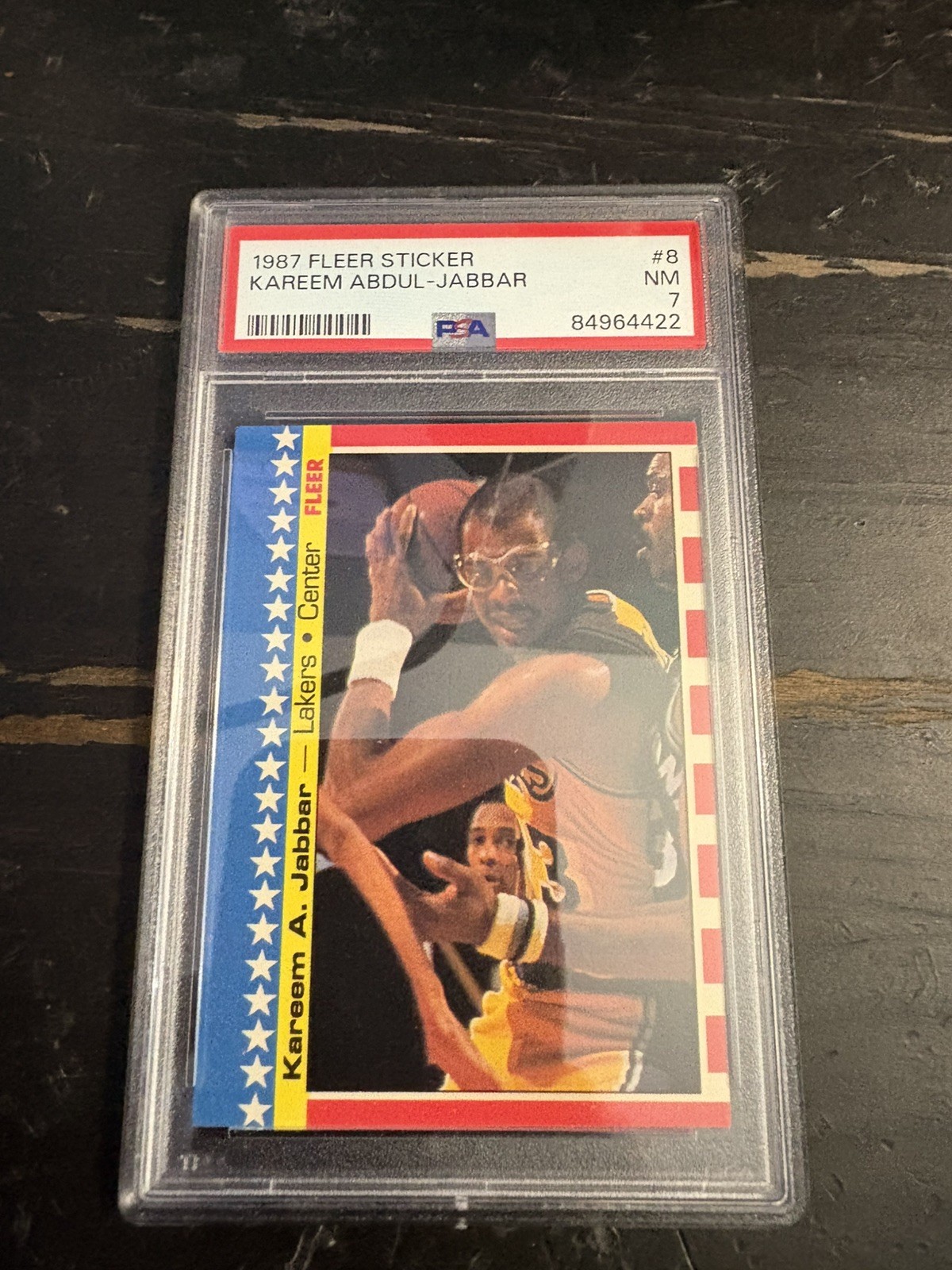 1987 Fleer Sticker Kareem Abdul-Jabbar #8 PSA NM 7 view 1