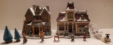 St. Nicholas Square The Village Collection 10 Piece Value Set 2005