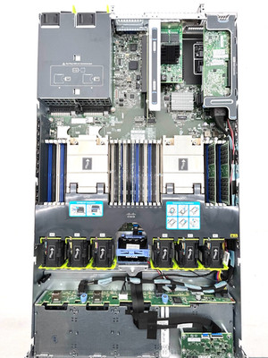 Cisco UCS C220 M4 2 x Xeon E5-2630 v3 2.40GHz 64GB DDR4 8 x 2.5SFF