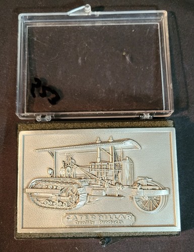 Vintage 1975 Caterpillar Holt 75 Qualitätsprodukte Traktor Gürtelschnalle