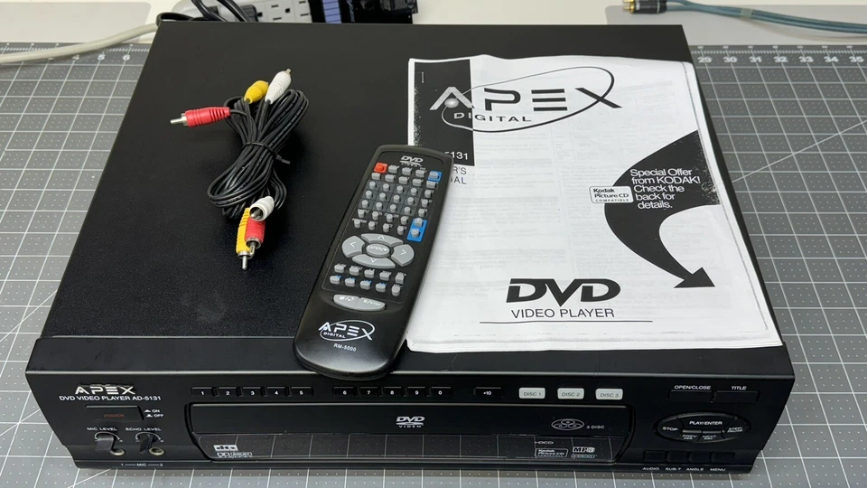 Paquete de cable remoto APEX LEGENDS 3 discos reproductor de DVD/karaoke AD-5131 FUNCIONA MUY BIEN Foto 4 de 4