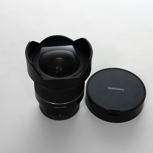 Objetivo Samyang 14mm f2,8 AF para Sony FE - Imagen 2 de 2