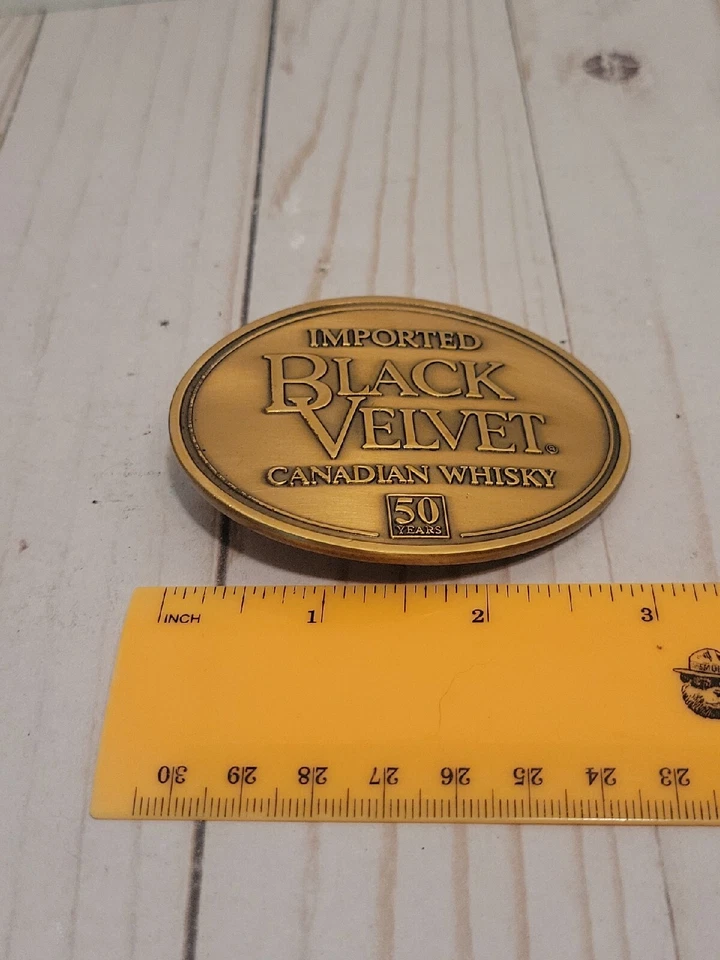Whisky canadiense de terciopelo negro importado 50 años hebilla de cinturón metal artesanal, HECHO EN EE. UU. Foto 4 de 4