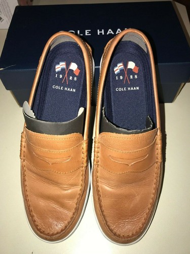 MENS COLE HAAN NANTUCKET LOAFER size 9 