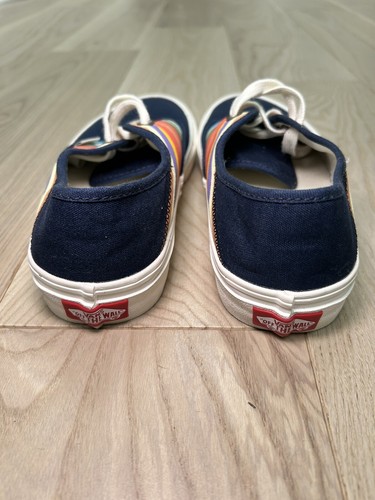 VANS Authentic Sf Retro Stripes Canvas Ultracush Womens 6 Skate Shoes NWT - Picture 3 of 7