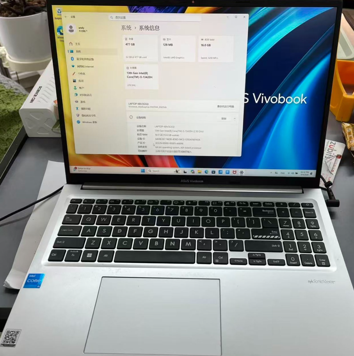 AsusVivobook15FHD15.6"LaptopIntelCore5-120U16GBRAM512GBSSDW11