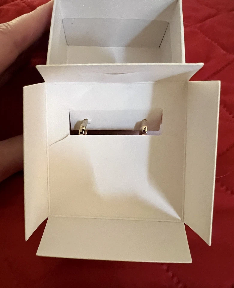 Pendientes de vacaciones Betsey Johnson pan de jengibre hombre y mujer. Foto 2 de 4