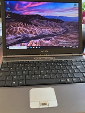 Vintage et rare : Sony VAIO PCG-6N2M / 13,3p HD+ / C2D 7200 / 2Go / HDD 100 Go