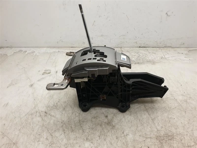 Toyota 4runner SR5 V6 2010 2x2 transmisión automática Shifer Foto 2 de 4