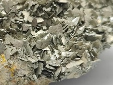 Marcassite et Sidérite -Carrière Francon, Montréal. Pièce rare !