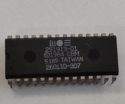 MOS 251913-01 - Commodore BASIC 3.5 ROM - C16 / Plus4 - 1984 CBM - Good Visual