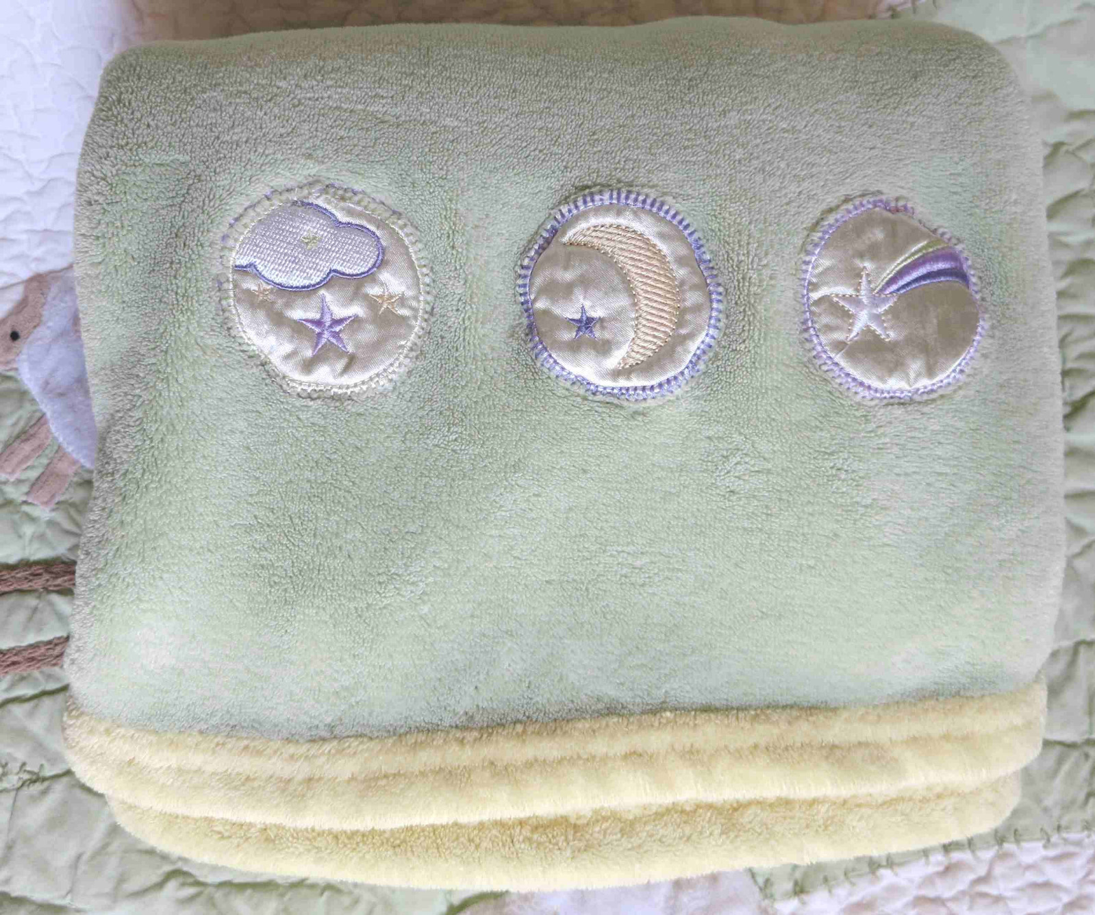 BeanSprout Green Yellow Cloud Moon Shooting Star Satin Circles Baby Blanket EUC