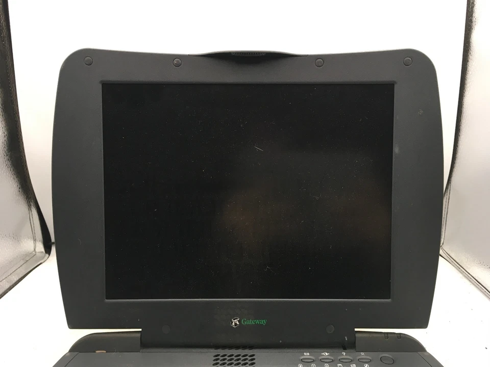 GATEWAY SOLO 1150 - FOR PARTS/NO BOOT - INTEL CELERON - 128MB RAM -READ DESC- BB - Image 2 of 4
