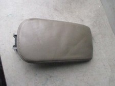 2009 Renault Megane Mk2 Arm Rest 2009 Renault Megane Mk2 Arm Rest