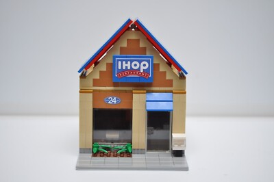 Breakfast Pancake Restaurant Creator Modular Custom MOC Model Built with Bricks