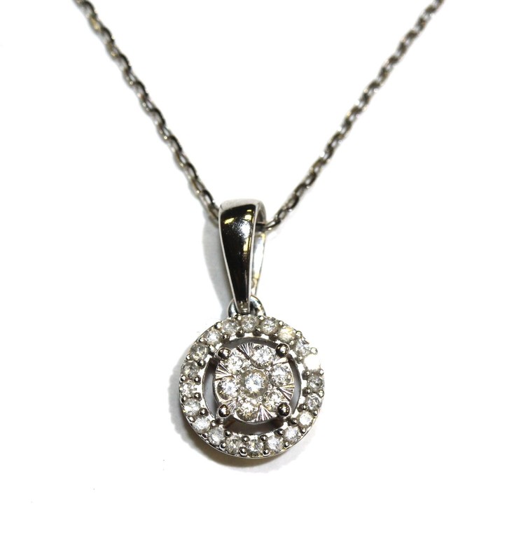 10k white gold .14ct SI1 G diamond pendant necklace 1.8g estate 16"-18"