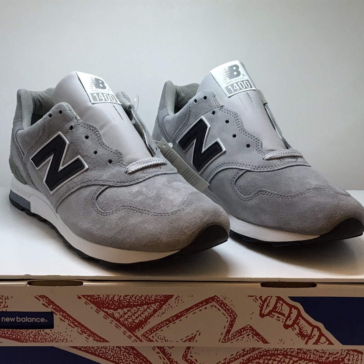 New Balance x J.Crew 1400 Men's Gray Suede Running Shoes New Balance x J.Crew 1400 Men's Gray Suede Running Shoes